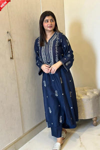 Styleloft.pk Umzay Heavy Embroidered Lawn 2Piece Suit 2 PIECE