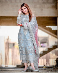 Styleloft.pk Laam Embroidered Organza 3-Piece Suit – Timeless Festive Elegance 3 piece