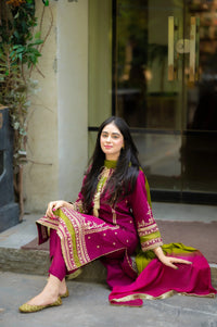 Styleloft.pk Omal By Komal  Luxury Lawn Collection- 3PC Unstitched Embroidered Suit