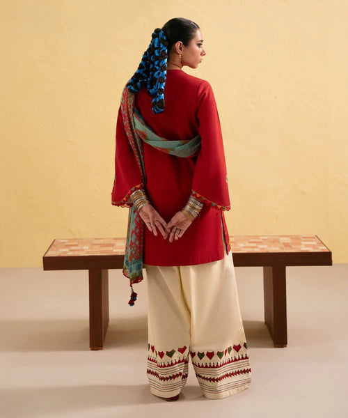 Styleloft.pk Sapphire Embroidered Dhanak Unstitched Piece Suit - Winter Collection 3 piece