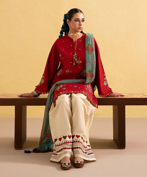 Styleloft.pk Sapphire Embroidered Dhanak Unstitched Piece Suit - Winter Collection 3 piece