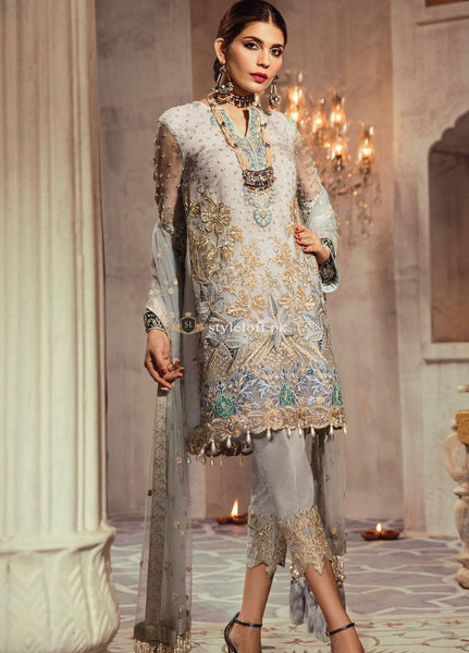 Anaya By Kiran Chaudhry Lawn Collection 2019 3Piece Suit