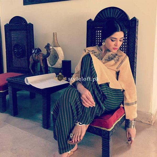 Ayesha Omar Spotted Lawn Embroidered 2Piece Dress 2019
