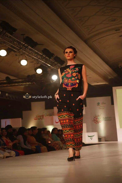 Fashion Show Embroidered Lawn 2 Piece Shirt & Trouser
