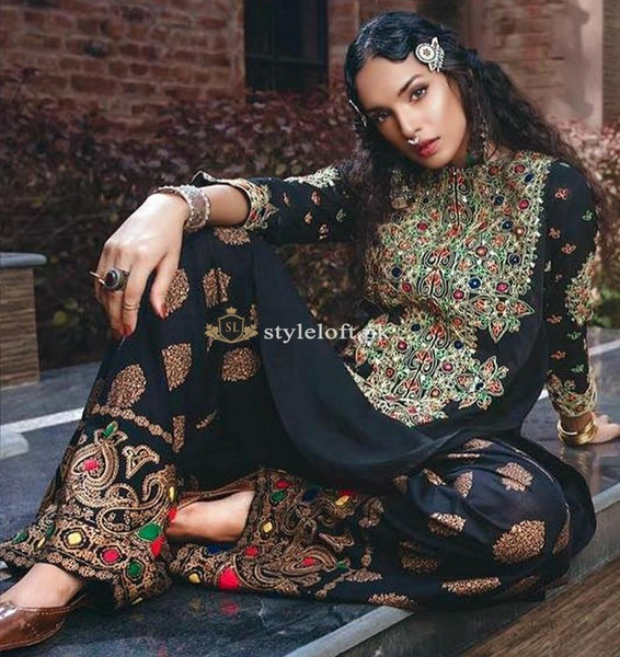 Rang Ja 2Pc Embroidered Lawn Collection RR-19