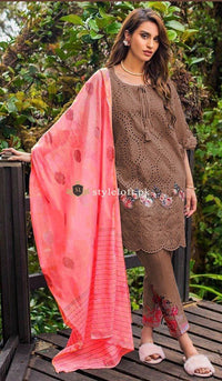 STYLE LOFT.PK Zainab Chottani Shifli Embroidered Laser Cutwork 3Pc Lawn Dress 10-B