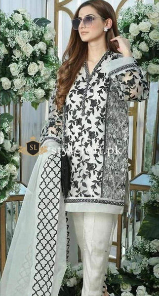 Styleloft.pk Kross Kalture Full Embroidered Linen 3 Piece Dress 3 PIECE